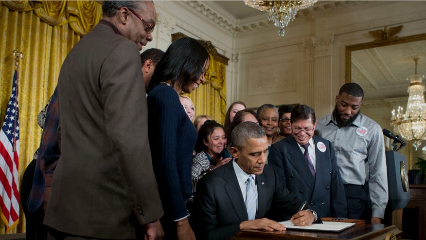 obama minimum wage sign.jpg